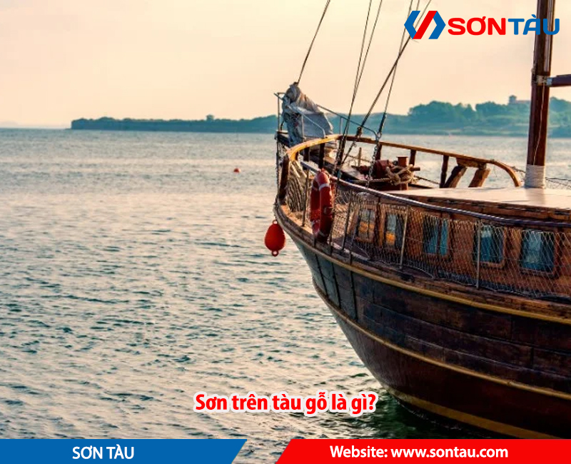 Sơn trên tàu gỗ là gì?